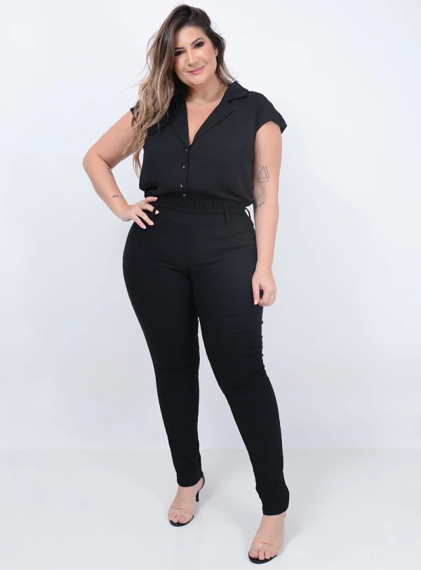 Calça Clochard Cinto Xadrez Plus Size