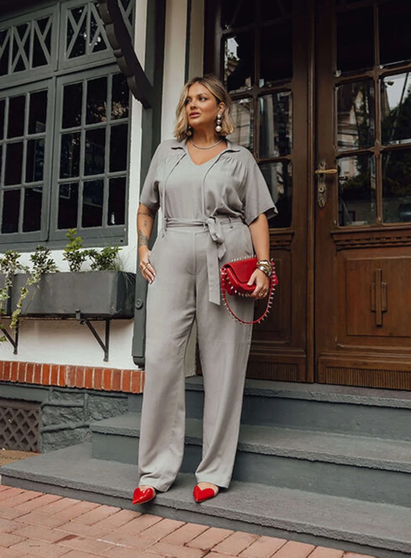 Calça Pantalona Plus Size em Viscolinho
