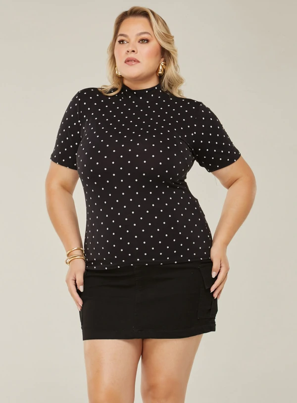 Blusa de Poá Plus Size em Malha de Viscolycra