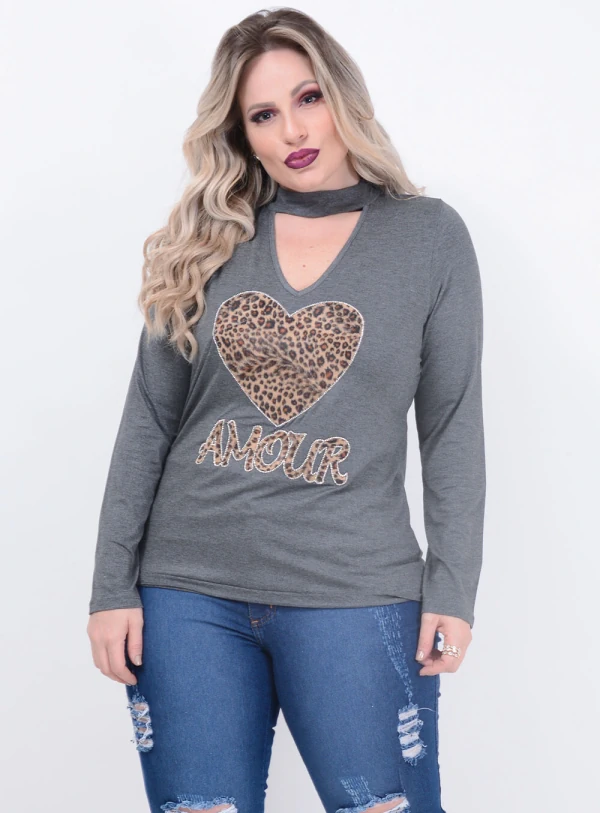 Blusa Predilect´s Aplicação Plus Size