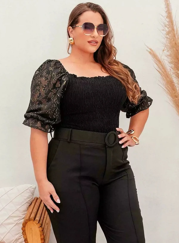 Blusa Ajuste Perfeito Lastex e Chiffon Plus Size