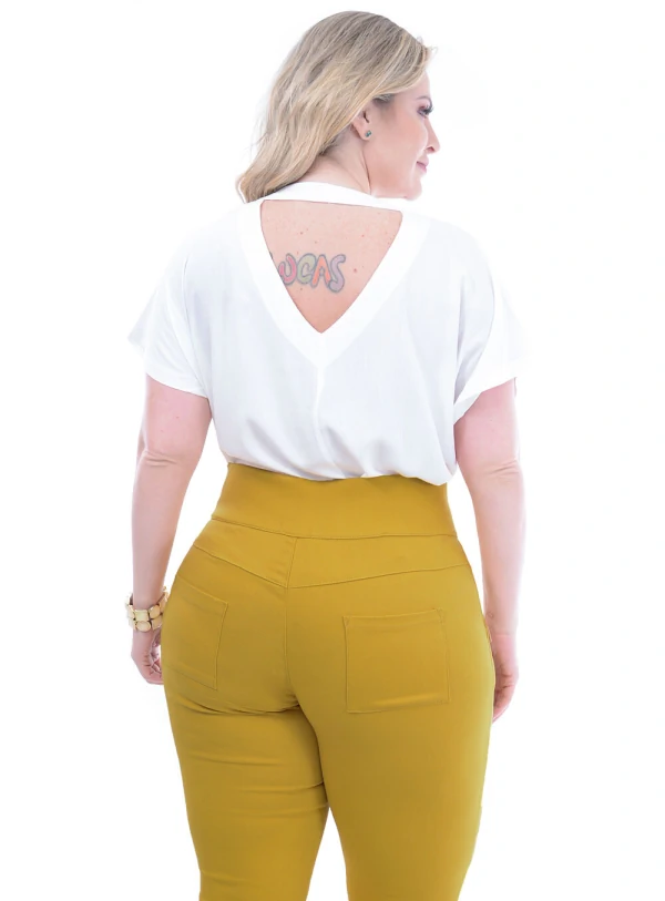 Blusa Plus Size Letônia