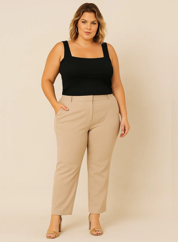 Top Canelado Plus Size com Alças Largas
