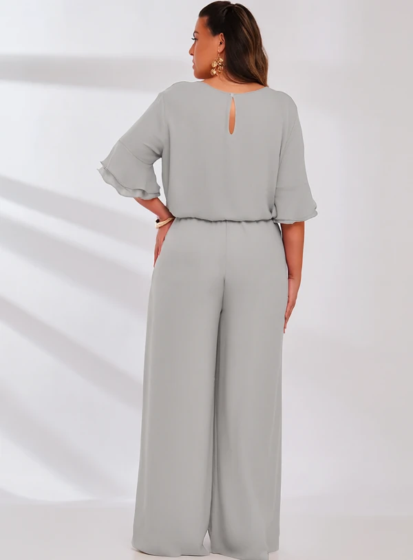 Calça Pantalona Crepe Plus Size com Forro de Poliéster e Aviamento de Metal