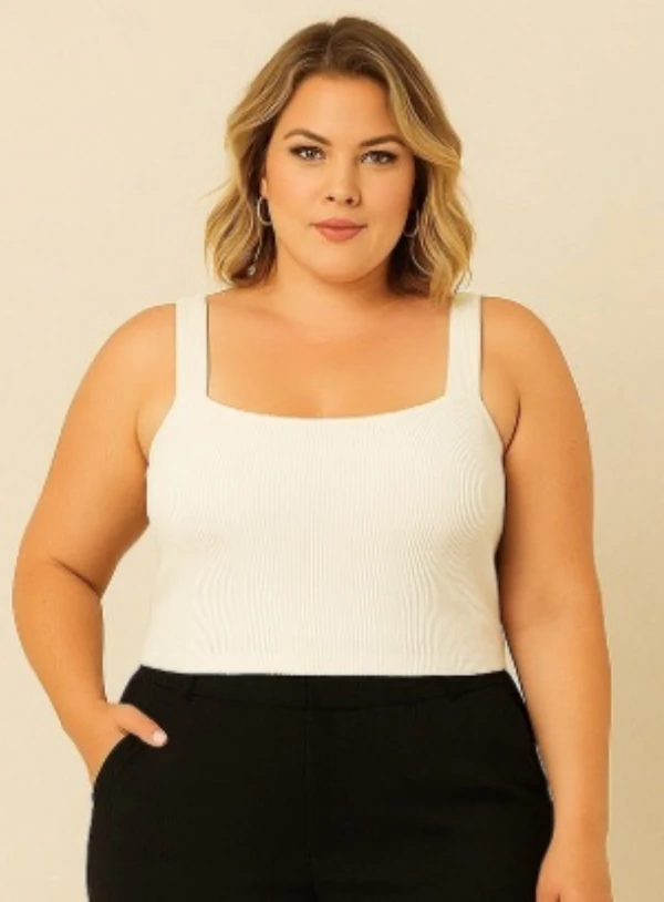 Top Canelado Plus Size com Alças Largas