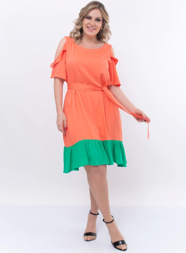 Vestido Plus Size Bicolor Ciganinha