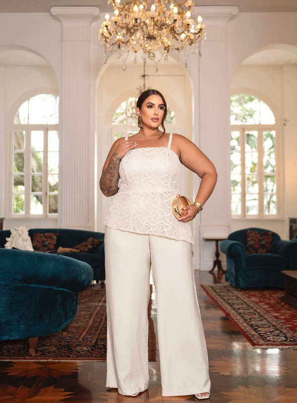 Conjunto Bege Plus Size Calça Pantalona e Blusa com Alça Removível