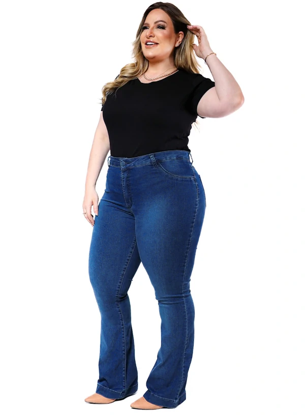 Calça Jeans Plus Size Flare de Cintura Alta com Elastano