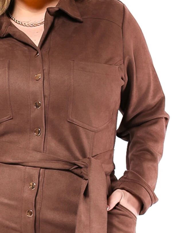 Vestido Chemise Midi Plus Size em Suede com Cinto