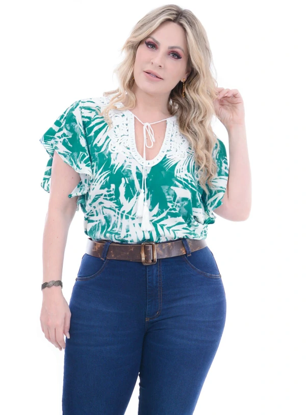 Blusa Plus Size Renda