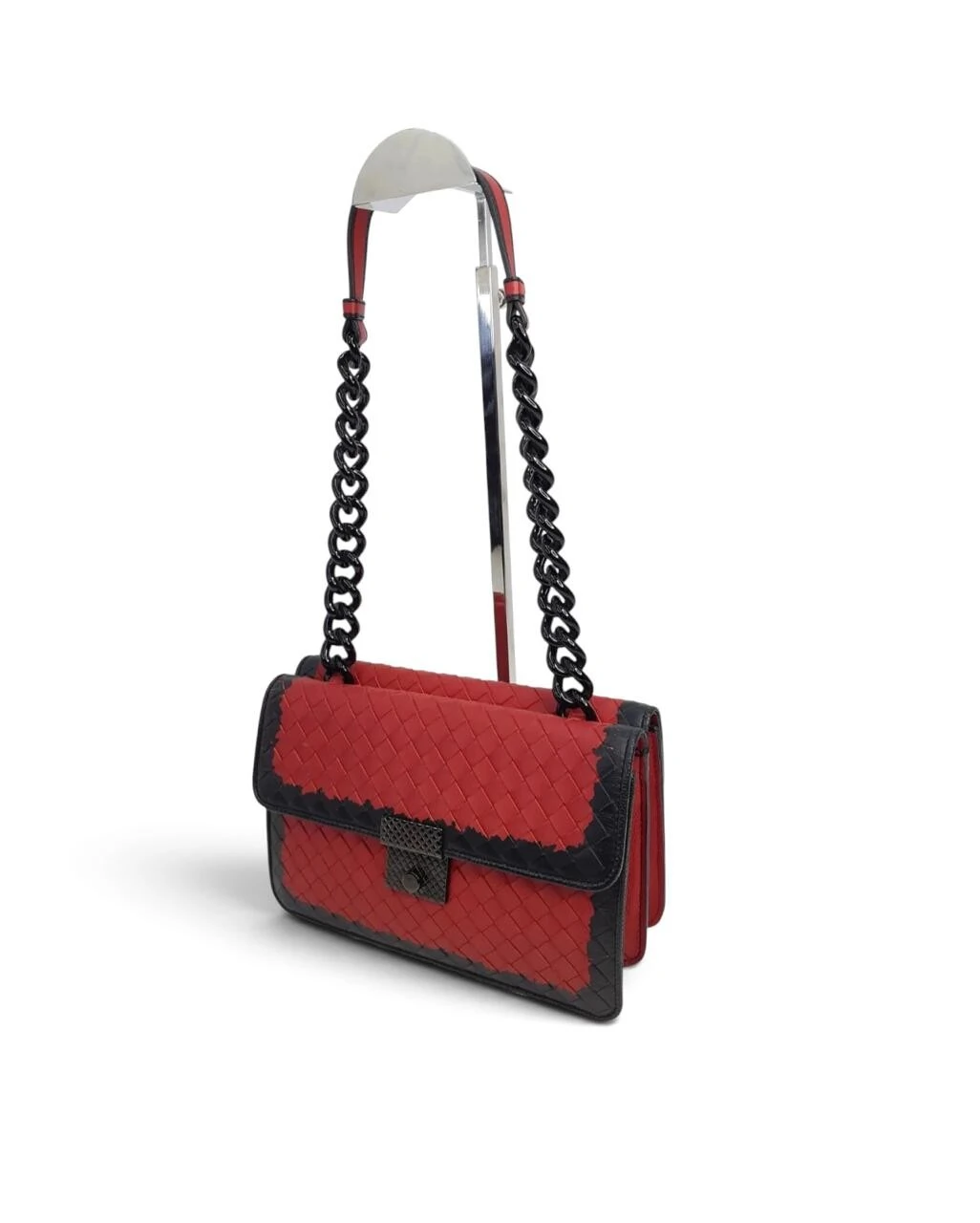 Foto Bolsa Bottega Veneta Olimpia Intrecciato Vermelho/Preto