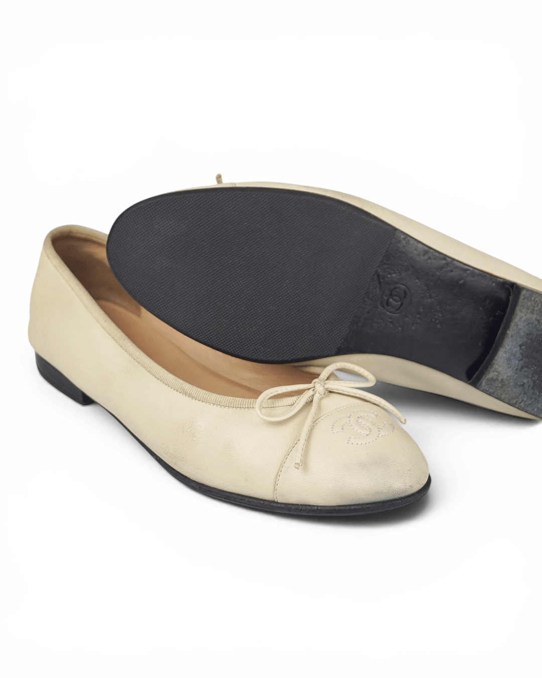 FotoSapatilha Chanel Ballerina CC Ivory