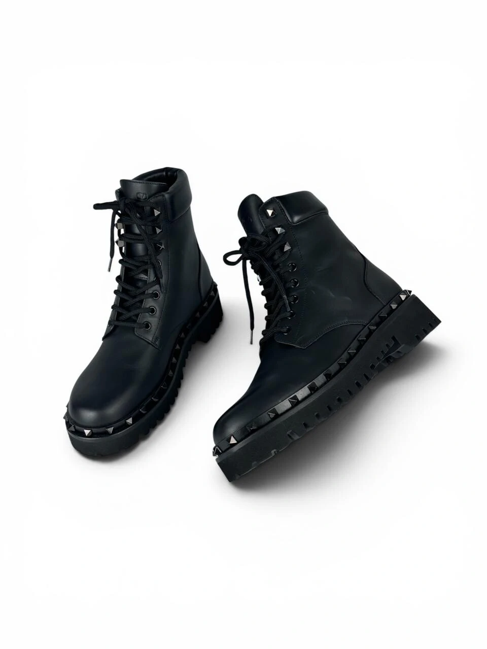 FotoBota Valentino Combat Boot Preta