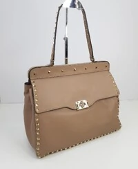 Bolsa Valentino Rockstud Nude