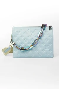 Bolsa Louis Vuitton Coussin PM Azul Claro