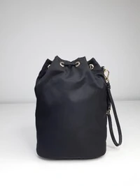 Clutch Prada Bucket Clutch Preta