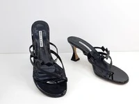 Sandália Mule Manolo Blahnik Verniz Preta