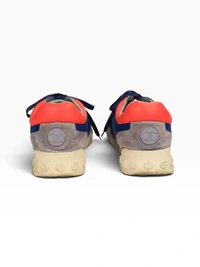 Tênis Chanel Interlocking CC Runner Azul e Laranja