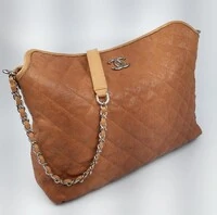 Bolsa Chanel Hobo Amêndoa Caviar