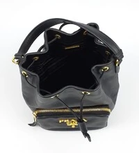 Bolsa Prada Bucket Couro Preto