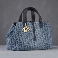 Bolsa Dior Toujours Medium — Denim Oblique Jacquard