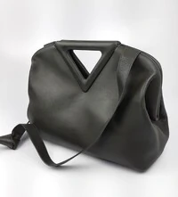 Bolsa Bottega Veneta Point Medium Verde