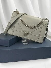 Bolsa Dior Diorama Flap Bag Cinza