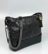 Bolsa Chanel Gabrielle Aged Calfskin Medium Preta