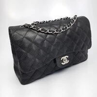 Bolsa Chanel Quilted Single Flap Jumbo 11.12 Perforated Preta