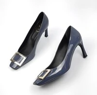 Sapato Roger Vivier Verniz Cinza Escuro