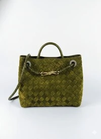 Bolsa Bottega Veneta Andiamo Camurça