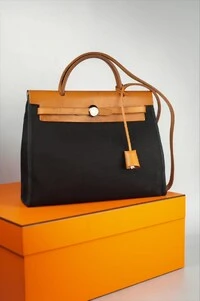 Bolsa Hermès Herbag 31 Vintage Preta/Caramelo