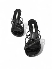 Sandália Mule Manolo Blahnik Verniz Preta