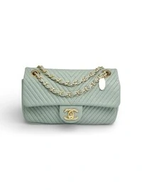 Bolsa Chanel Clássica Chevron Média Verde Celadon