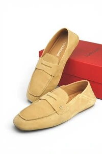 Mocassim Ferragamo Gancini Buckle Suede