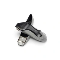 Sapato Roger Vivier Verniz Cinza Claro