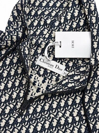Anorak Dior Hooded em Jacquard Dior Oblique Azul-Marinho