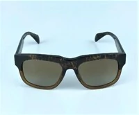 Óculos De Sol Prada Quadrado Brown