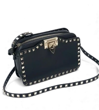 Bolsa Valentino Flip Lock Camera Bag Preta