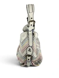 Bolsa Fendi em Couro Branca com Pesponto Colorido