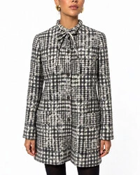 Casaco Chanel Camélia em Tweed Xadrez Cinza e Branco