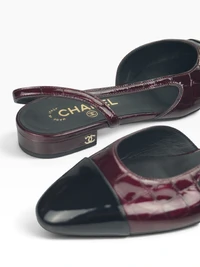 Chanel Crocodile Embossed Patent Leather Cap-Toe Slingback