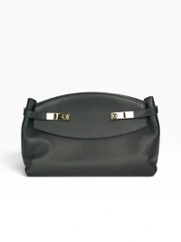 Bolsa Ferragamo Hug Soft Crossbody Preta