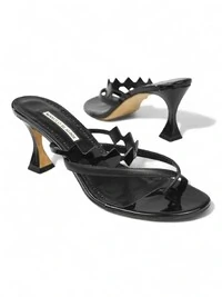 Sandália Mule Manolo Blahnik Verniz Preta