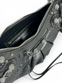 Bolsa Balenciaga Le Cagole Small Croco Embossed with Crystals Cinza Metalizada