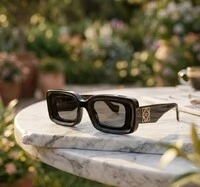 Óculos de Sol Loewe Preto