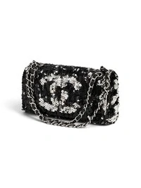 Bolsa Chanel Flap em Paetê Prata com Preto