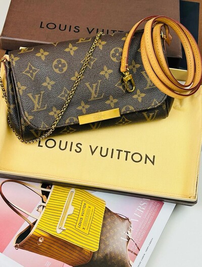 Foto Bolsa Louis Vuitton Favorite PM Monogram
