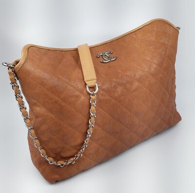 FotoBolsa Chanel Hobo Amêndoa Caviar