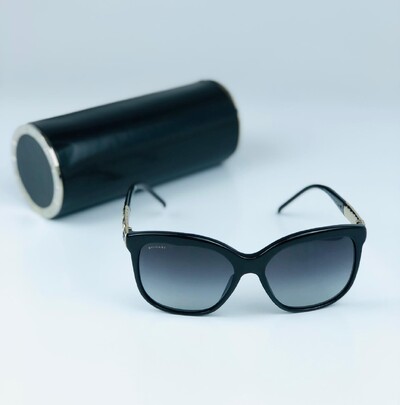 FotoÓculos De Sol Bvlgari Feminino Preto
